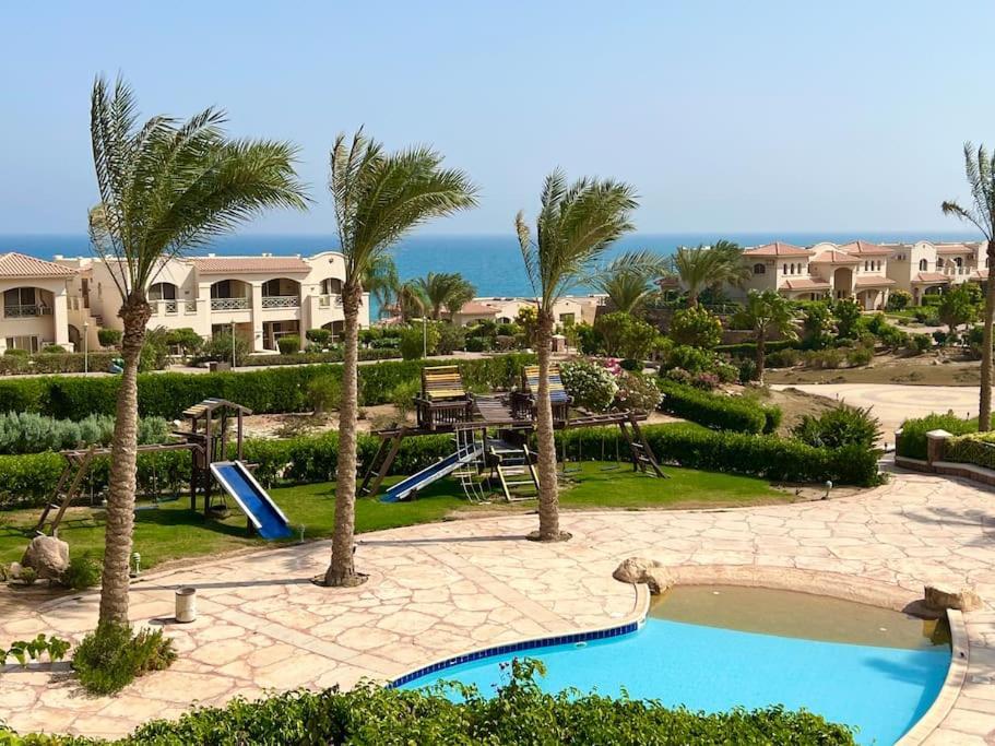 Amazing Beachfront Townhouse Chalet Ain Sokhna Villa Ain Sukhna Esterno foto